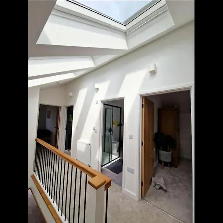 3 Bed House In Newquay, Cornwall